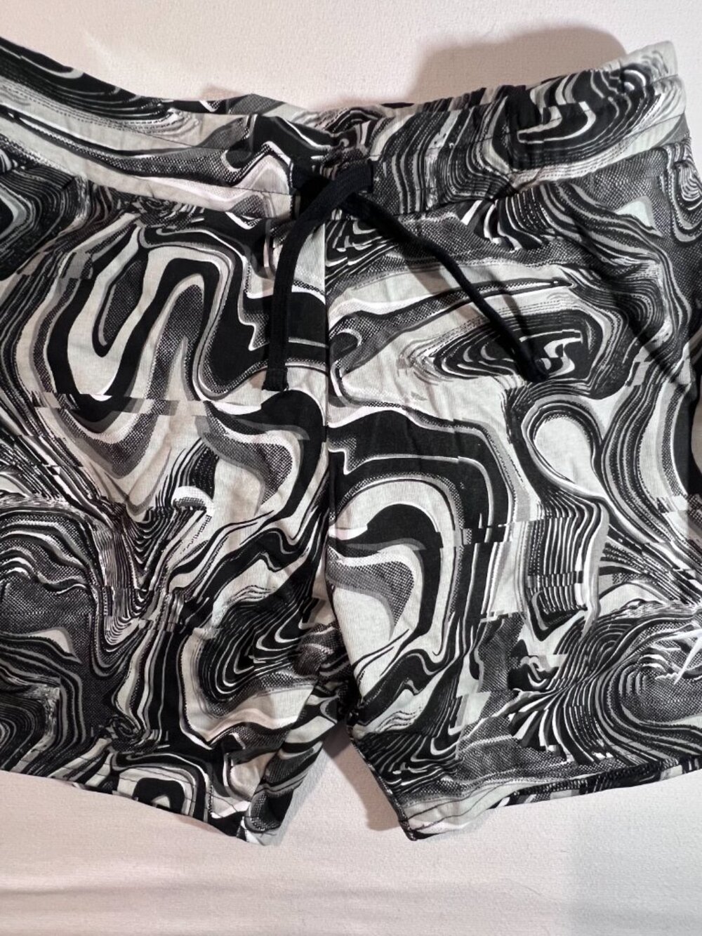 GYMSHARK Men's Black White Marble Dye hoodie and matching shorts set Size Medium - Picture 10 of 15